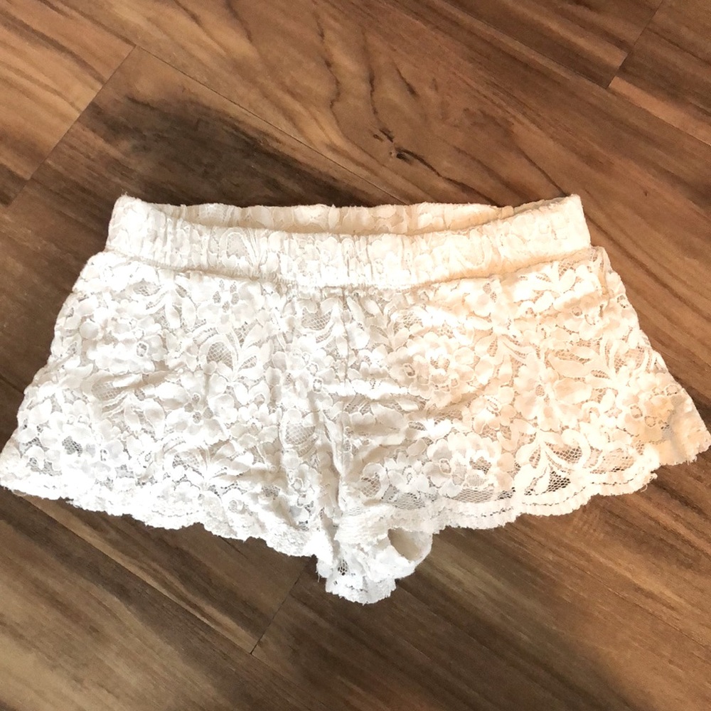 Forever 21 lace shorts